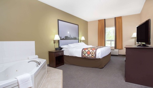 Room, 1 King Bed, Accessible, Non Smoking (Mobility)