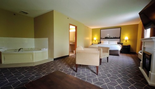 Studio Suite, 1 King Bed, Non Smoking