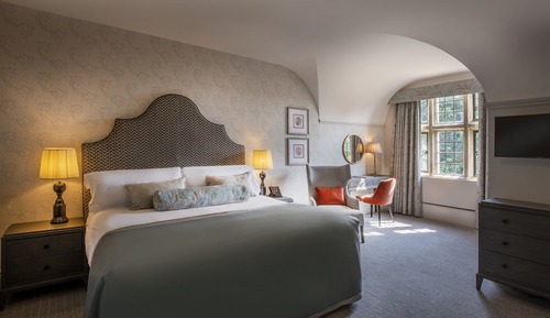 Signature Suite