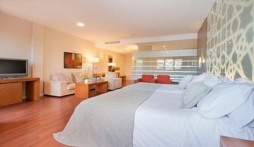 Junior Suite (Spa Access)