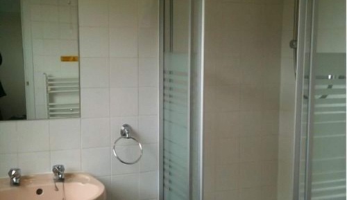 Twin Room (Room 2)