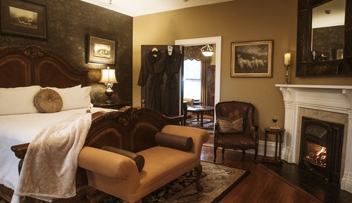 Suite, Private Bathroom (Biltmore Suite)