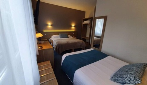 Comfort Quadruple Room
