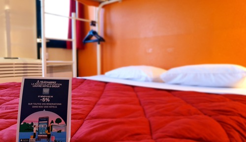 Standard Room, Multiple Beds (1 Double and 1 Single bed)