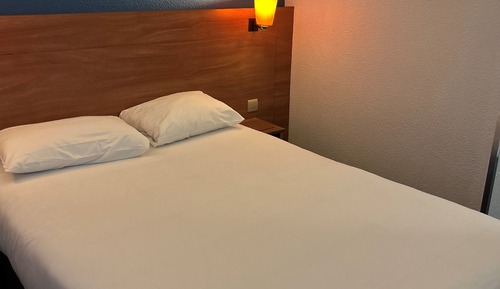 Standard Room, Multiple Beds (1 Double and 1 Single bed)