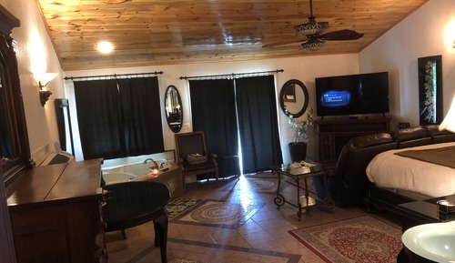 Carriage House East