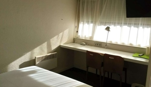 Room, 2 Twin Beds (Next Generation)