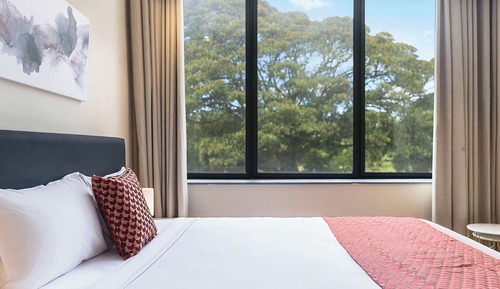 Deluxe Room, 1 Queen Bed