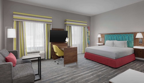 Suite, 1 King Bed, Accessible, Non Smoking