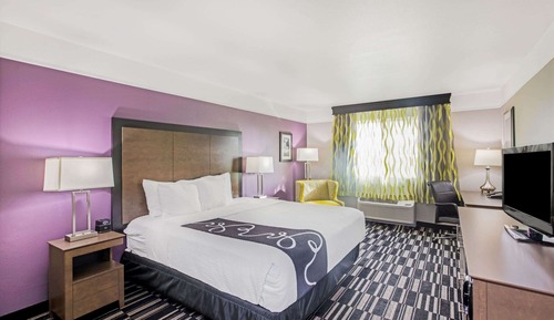 Room, 1 King Bed, Accessible, Non Smoking (Mobility)