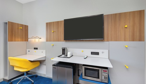 Room, 1 Queen Bed, Accessible, Non Smoking (Mobility/Hearing Accessible)