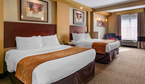 Suite, 2 Double Beds, Non Smoking
