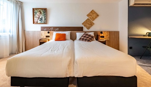 Room, 2 Twin Beds (Pop room)