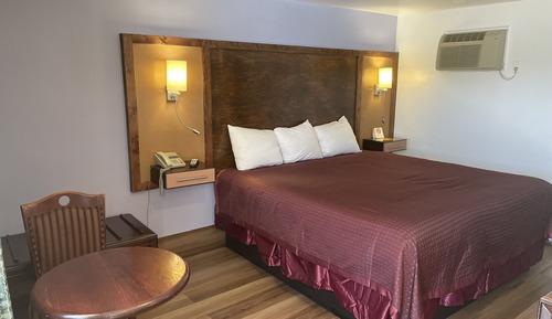 Room, 1 King Bed, Accessible, Non Smoking
