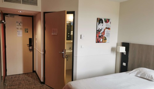 Standard Room, Multiple Beds