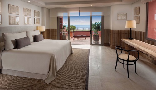 Royal Suite, 2 Bedrooms, Non Smoking, Ocean View (Balcony)