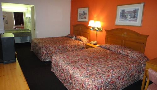 Standard Room, 2 Double Beds, Smoking