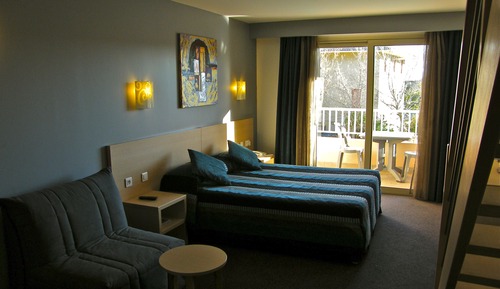 Family Duplex, 2 Bedrooms, Balcony, Courtyard Area