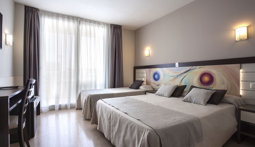 Standard Triple Room (2 adults + 1 child)