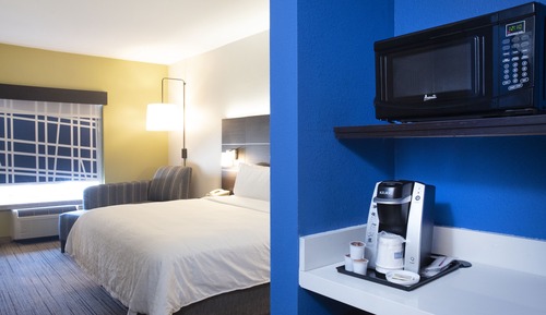Standard Room, 1 King Bed