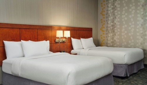Room, 2 Queen Beds, Non Smoking (Mobility/Hearing Accessible, Tub)