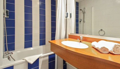 Comfort Triple Room