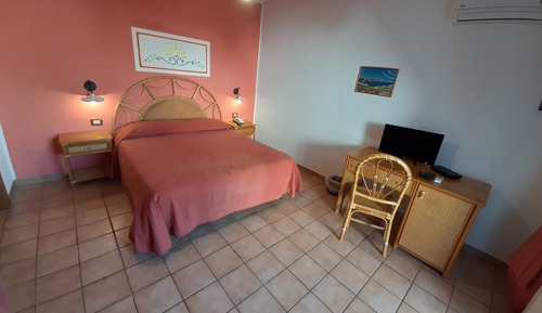 Classic Double Room