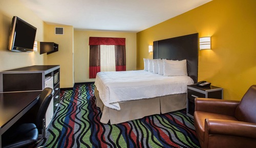 Standard Room, 1 King Bed, Non Smoking