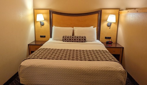 Family Suite, Multiple Beds (2 Queens) (Waterpark Hours Vary)