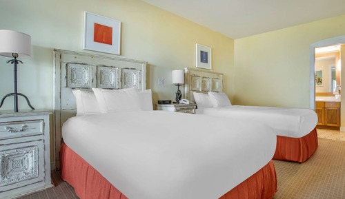 2 BEDROOM 1 KING 2 DOUBLES PREMIER SUITE