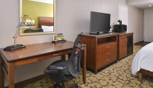 Room, 1 King Bed, Accessible
