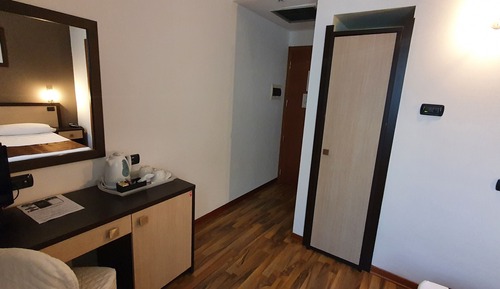 Basic Double Room