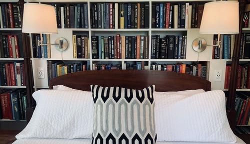 Room, 1 King Bed (Downstairs)