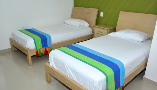 Standard Twin Room, 2 Twin Beds, Private Bathroom