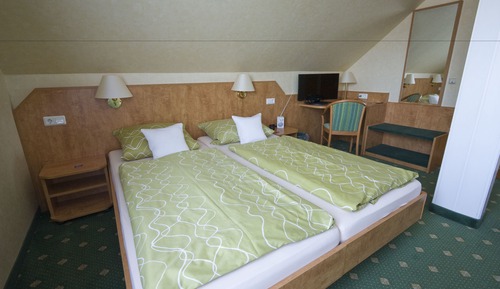 Classic Double Room