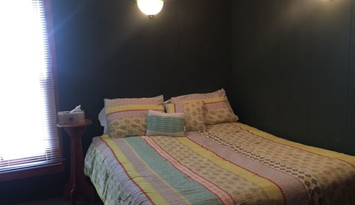 Classic Room, 1 Queen Bed