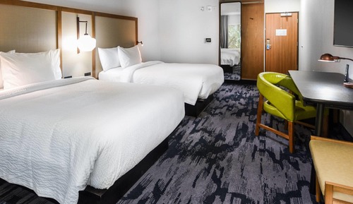 Room, 2 Queen Beds (Mobility Accessible, Tub)