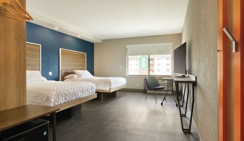Room, 2 Queen Beds, Accessible (Hearing)