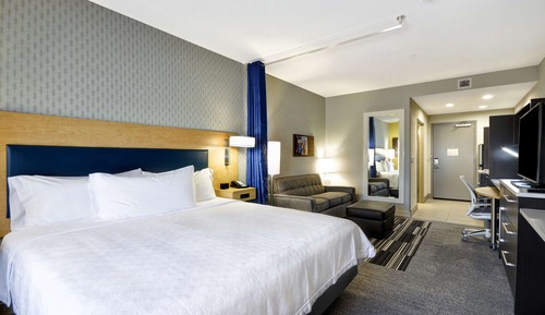 Studio Suite, 1 King Bed, Non Smoking