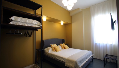 Deluxe Room, Private Bathroom