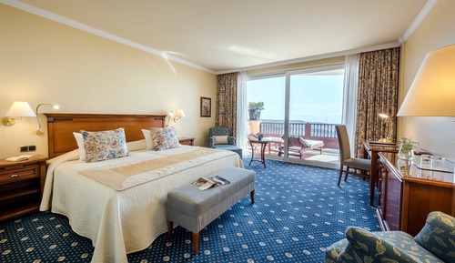 Panoramic Double Room (Lion's View)