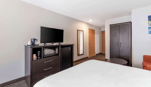 Suite, Multiple Beds, Non Smoking