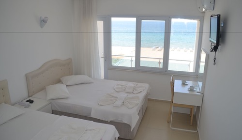 Standard Triple Room, Sea View