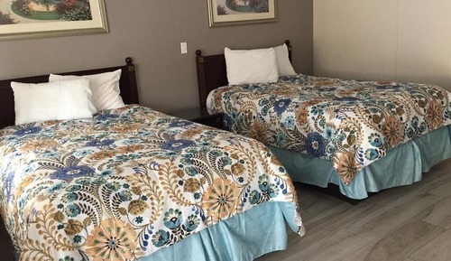 Classic Room, 2 Double Beds, Non Smoking