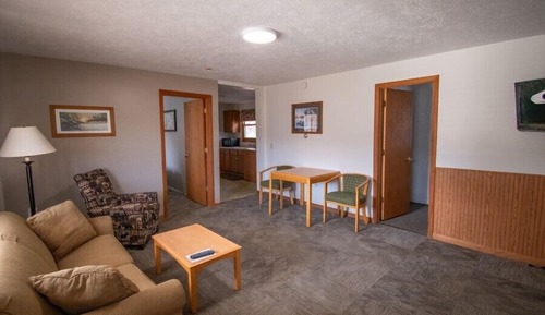Suite, 1 Queen Bed