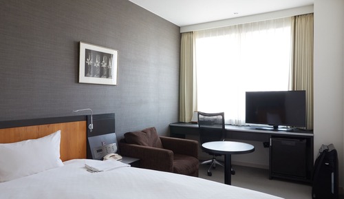 Deluxe Semi-double Room