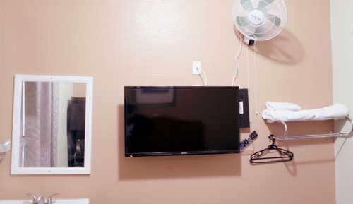 Standard Single Room, 1 Bedroom (Shared Bathroom)