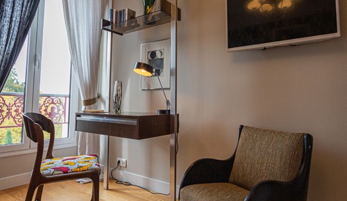 Double Room, Private Bathroom (Y96)