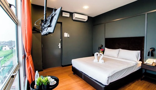 Deluxe Room, 1 King Bed