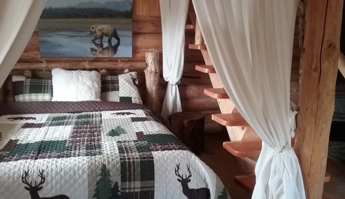Standard Cabin, 1 Queen Bed, Non Smoking, Lake View